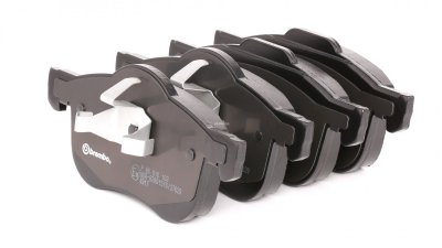 BREMBO Jeu de 4 plaquettes de frein  P 86 016