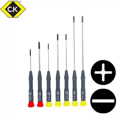 C.K Jeu de 7 tournevis Xonic plat/PH . T4883X