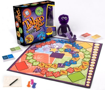 HASBRO Jeu de culture g&eacute;n&eacute;rale  Taboo XXL 