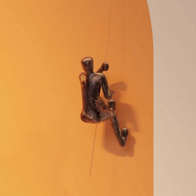 Karedesign D&eacute;co murale Alpiniste Kare Design