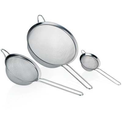 GENERIQUE Kela 11074 lot de 3 passoires de cuisine, diam&egrave;tres 20 - 14 - 8 cm, acier inoxydable, 'Profi'