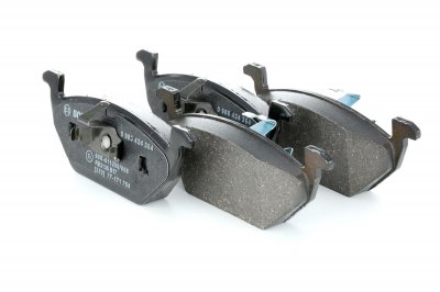 BOSCH Kit de plaquettes de frein, frein &agrave; disque  0 986 424 364