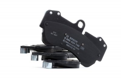 BOSCH Kit de plaquettes de frein, frein &agrave; disque  0 986 424 740