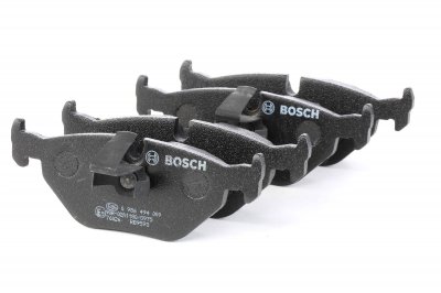BOSCH Kit de plaquettes de frein, frein &agrave; disque  0 986 494 009