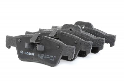 BOSCH Kit de plaquettes de frein, frein a disque  0 986 494 256