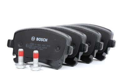 BOSCH Kit de plaquettes de frein, frein a disque  0 986 494 303