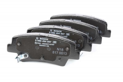 BOSCH Kit de plaquettes de frein, frein &agrave; disque  0 986 494 557
