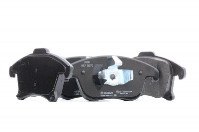 BOSCH Kit de plaquettes de frein, frein &agrave; disque  0 986 494 837