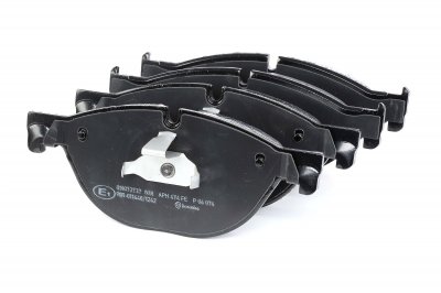 BREMBO Kit de plaquettes de frein frein &agrave; disque P 06 076 