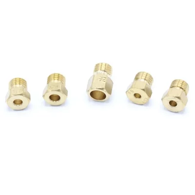 ARISTON Kit injecteurs gaz air propane pour cuisiniere Whirlpool C00109688
