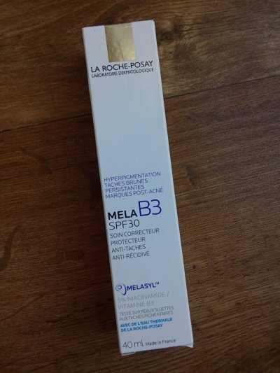 LA ROCHE POSAY  Mela B3 Soin SPF30 40Ml