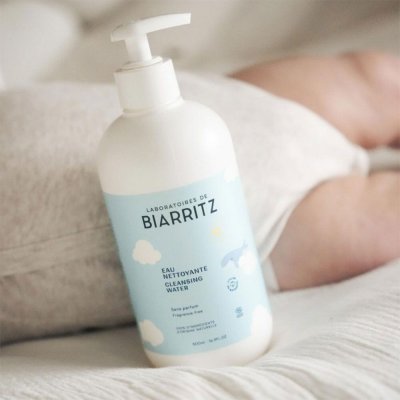 LABORATOIRES DE BIARRITZ  Soins B&eacute;b&eacute; Eau Nettoyante Bio 500ml