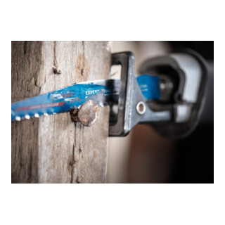 BOSCH Lame de scie sabre Wood Metal Demolition S 967 XHM L.150mm B.25mm 5mm 1 St./Karte