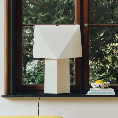 HAY Lampe &agrave; poser  Aplat, hauteur 44 cm, blanc, papier de soie, E14