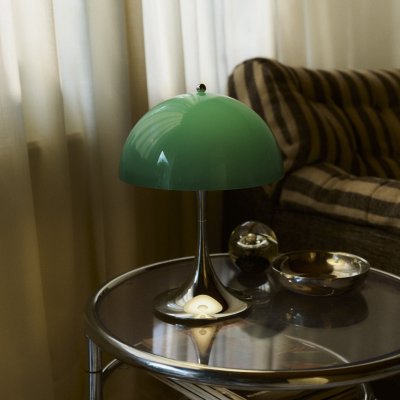 LOUIS POULSEN Lampe de table vert opale et chrome PANTHELLA 250 V3 - 
