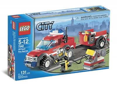 LEGO&reg; City 7942 Le 4x4 des pompiers et sa remorque