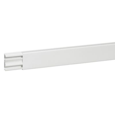 LEGRAND  098170 Moulure avec Cloison Section, 40mm x 16mm, Blanc
