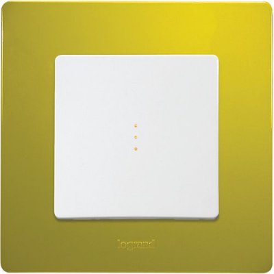 LEGRAND  Bticino 250 v 10AX conmut.lumi.-blanc  Bticino 664710