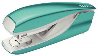 LEITZ  Agrafeuse de bureau Wow 5502 - Agrafes 24/6 et 26/6 - Capacit&eacute; 30 feuilles - Menthe