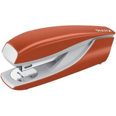 LEITZ  Agrafeuse Style Blanc - Capacit&eacute; 30 Feuilles - Livr&eacute;e En Boite