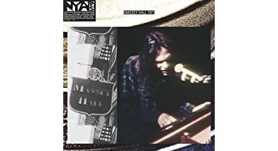 Live at Massey Hall 1971