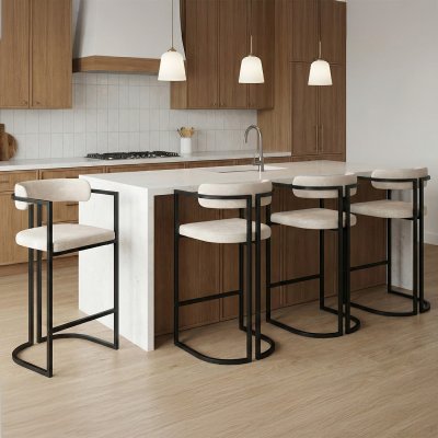 Lot de 4 tabourets de bar en tissu chenille &eacute;cru avec accoudoirs et pieds en m&eacute;tal noir