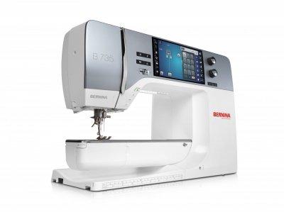 BERNINA Machine &agrave; coudre  735