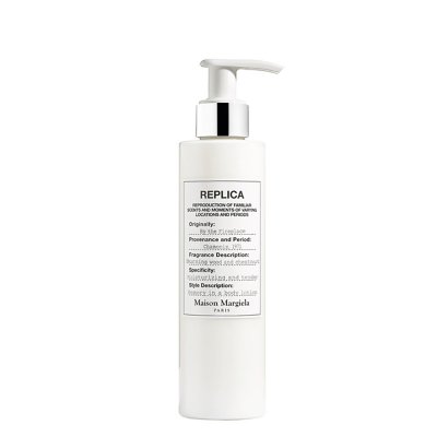 MAISON MARTIN MARGIELA Maison Margiela REPLICA By the Fireplace Lait pour le Corps