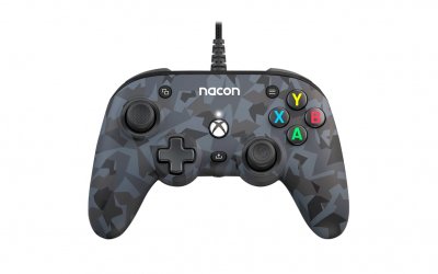NACON Manette filaire  Pro Compact Camo Urban pour Xbox et PC