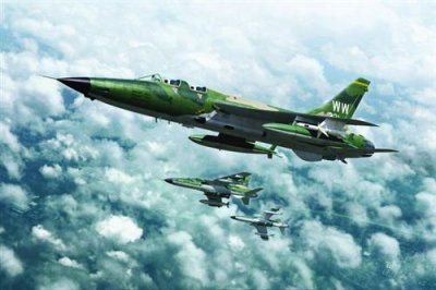 HOBBY BOSS Maquette avion  Republic F-105G Thunderchief - 1/48 - Maque