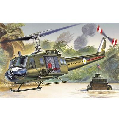 ITALERI Maquette avion  Bell UH-1D Slick-1/72 - Maquette d'avion