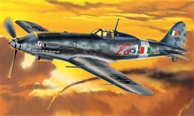ITALERI Maquette avion  Macchi C.205 Veltro. D&eacute;calques aviation italien