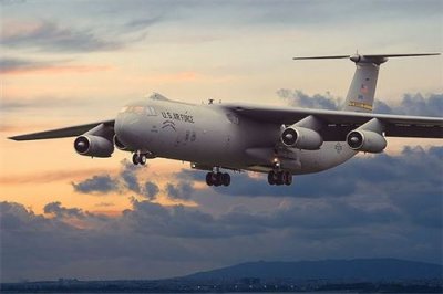 RODEN Maquette avion  Lockheed C-141B Starlifter.Decals for65-0257, US