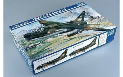 TRUMPETER Maquette avion  A-7D CORSAIR II- 1/32 - Maquette d'avion