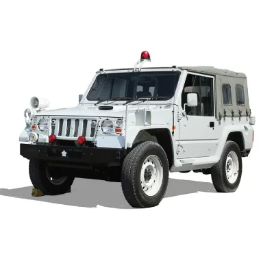 TRUMPETER Maquette avion  JGSDF Type 73 Light Police Truck- - Maquette
