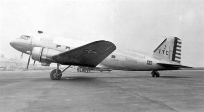 TRUMPETER Maquette avion  SKYTRAIN C-48C- 1/48 - Maquette d'avion