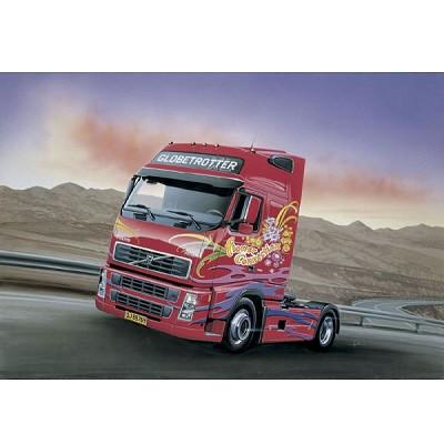GENERIQUE Maquette camion Italeri Volvo FH-16 Globetrotter XL- 1/24 - Maquette