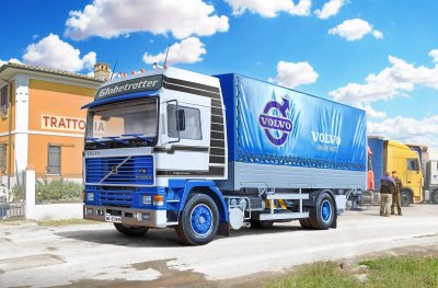 ITALERI Maquette Camion Volvo F16 Globetrotter Canvas Truck With Elevator - 