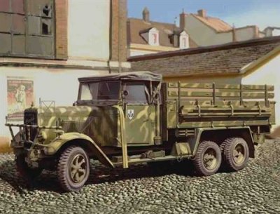 ICM Maquette  Henschel 33 D1, camion militaire allemand de la 2&egrave;me GM-
