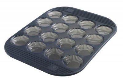 MASTRAD  Moule silicone 16 mini tartelettes cannel&eacute;es F43014