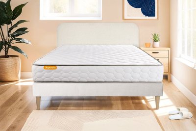 SEPTNUITS Matelas m&eacute;moire de forme + sommier kit blanc 180x200 memo