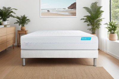 BODYCARE Matelas + sommier 140x200 m&eacute;moire de forme  Biocare