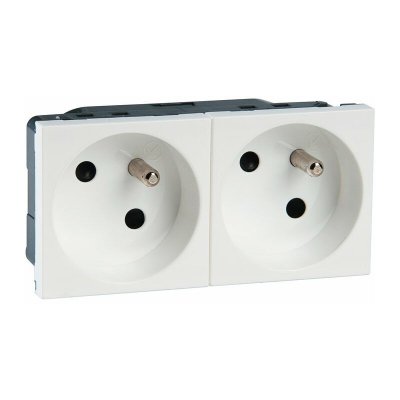 LEGRAND MCAD-077142L-Electricite Onduleurs/Materiels electriques