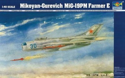 TRUMPETER Mig-19 Pm Farmer E - 1:48e - 