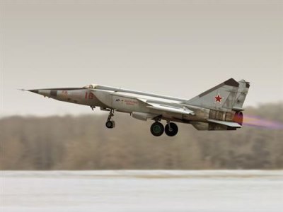 ICM Mig-25 Rbt,soviet Reconnaissance Plane (100% New Molds)- 1:72e - 