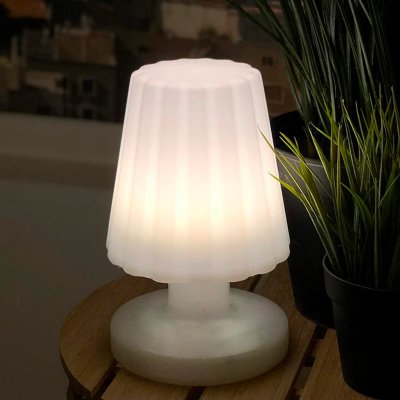 LUMISKY Mini lampe &agrave; poser sans fil LED LADY MINI Blanc Poly&eacute;thyl&egrave;ne H22CM