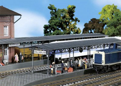 FALLER Mod&eacute;lisme ferroviaire HO - Deux quais de gare