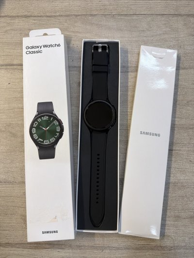 SAMSUNG Montre connect&eacute;e  Galaxy Watch6 Classic 47mm 4G Noir