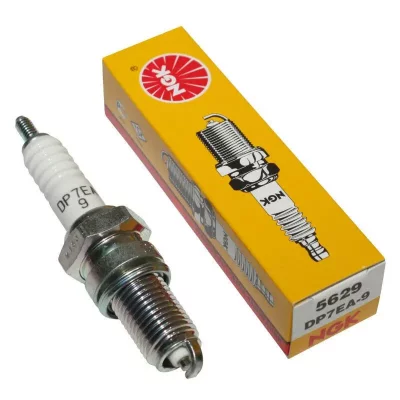 NGK  - Bougie d'allumage DP7EA-9 - Tige Filet&eacute;e - Sans olive