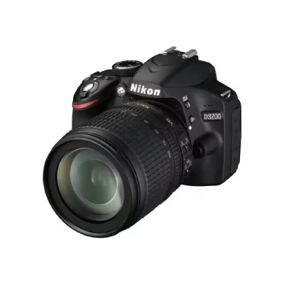 NIKON  D3200 Reflex 24.2 Mpix - 5.8 x zoom optique objectif AF-S DX 18-105 mm VR - noir